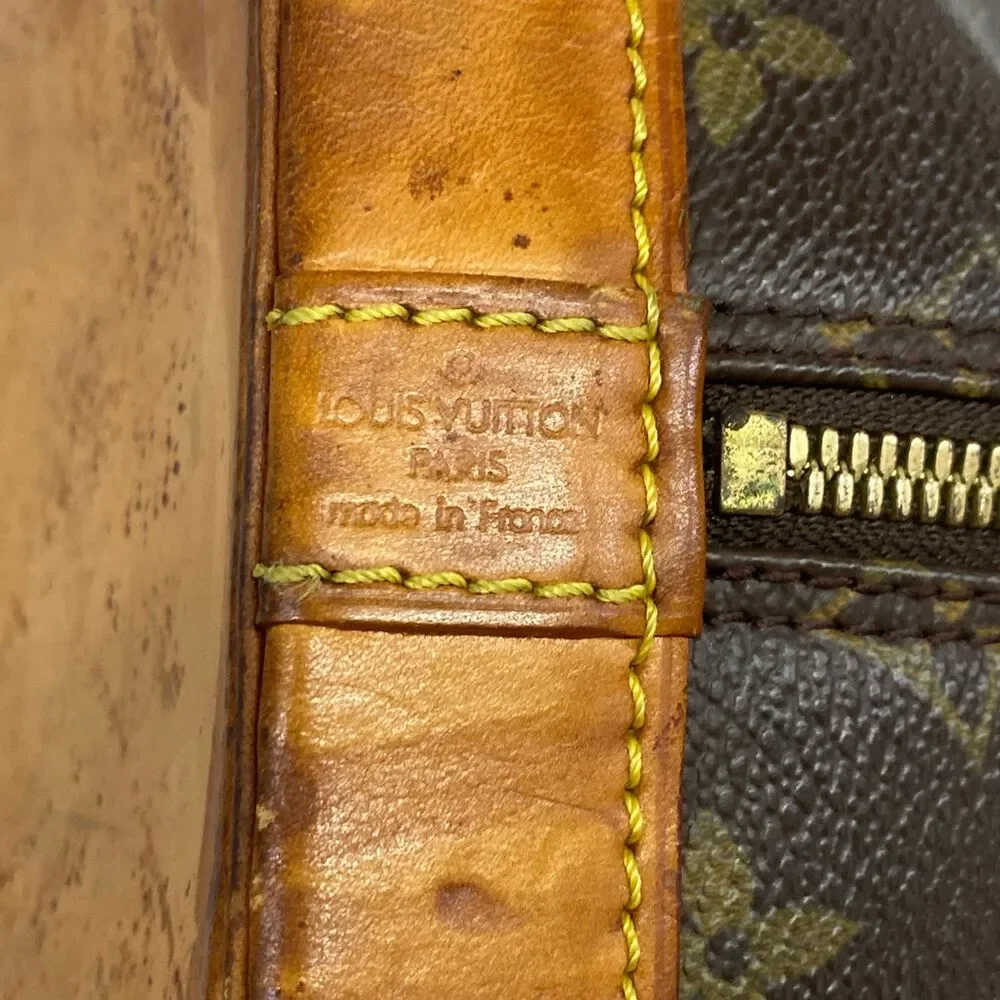 Louis Vuitton Alma Monogram Handbag M51130